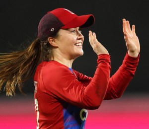 Vegan cricketer Mady Villiers