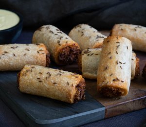 Red Pepper Sausage Rolls